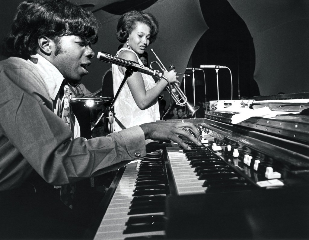 Sly Stone and Cynthia Robinson (© 1967 Vernon L. Smith)